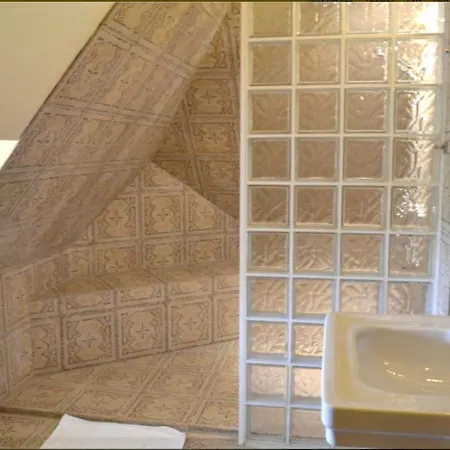 Willa With 4 Bedrooms In With Private Pool Furnished Garden And Wifi *